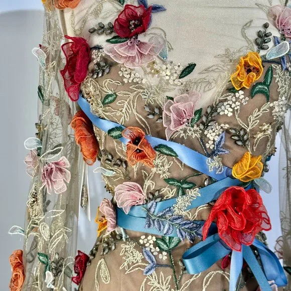 Brand New US 8 MARCHESA Embroidered Organza Floral Evening Gown - Picture 3 of 13